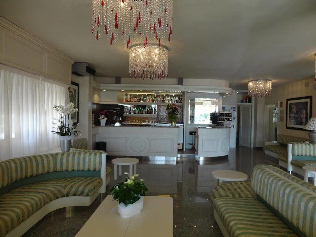 Orchidea Hotel 3*