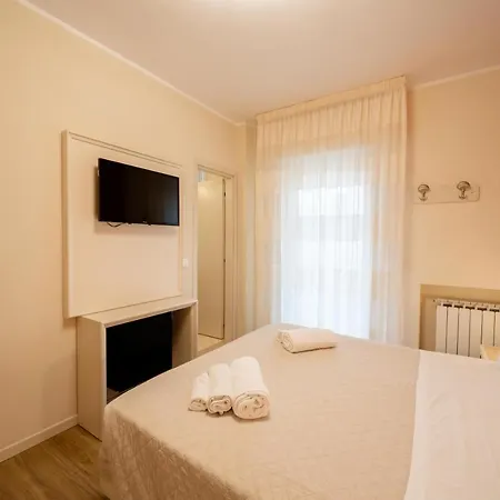 Hotel Orchidea Cervia Exterior photo