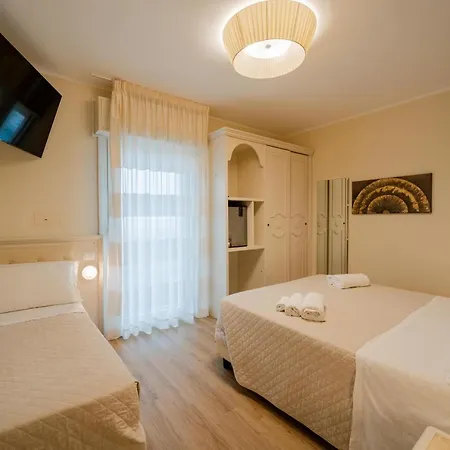 Hotel Orchidea Cervia Exterior photo