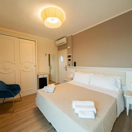Hotel Orchidea Cervia Exterior photo